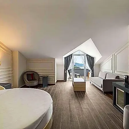 Sertil Deluxe Tropical 4* Ölüdeniz